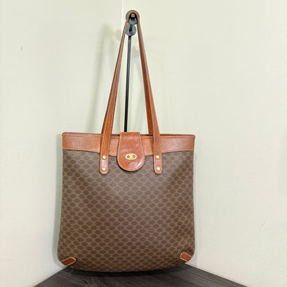 1015-16 CELINE Shoulder Bag