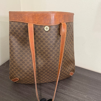1015-16 CELINE Shoulder Bag