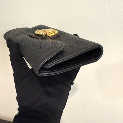 LOUIS VUITTON Black Mahina Amelia Wallet