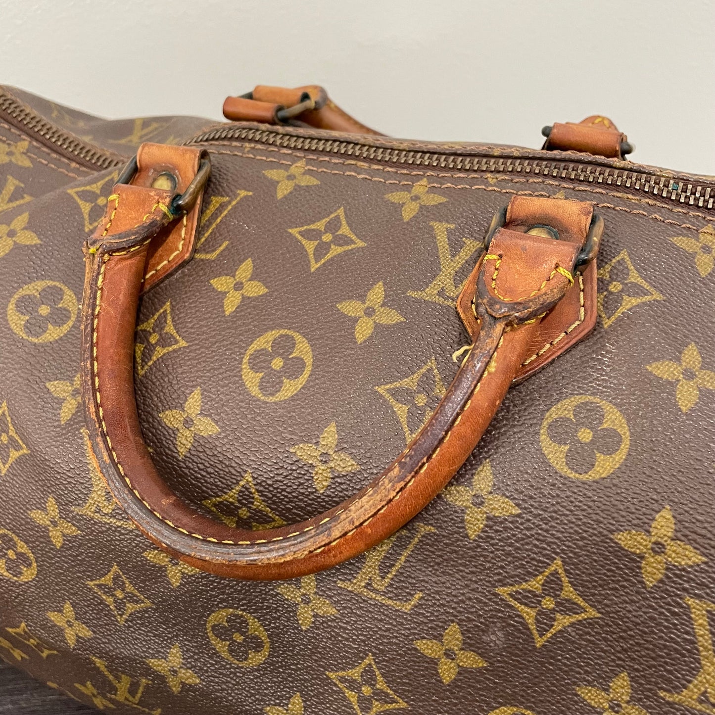 Louis Vuitton Monogram Speedy 40