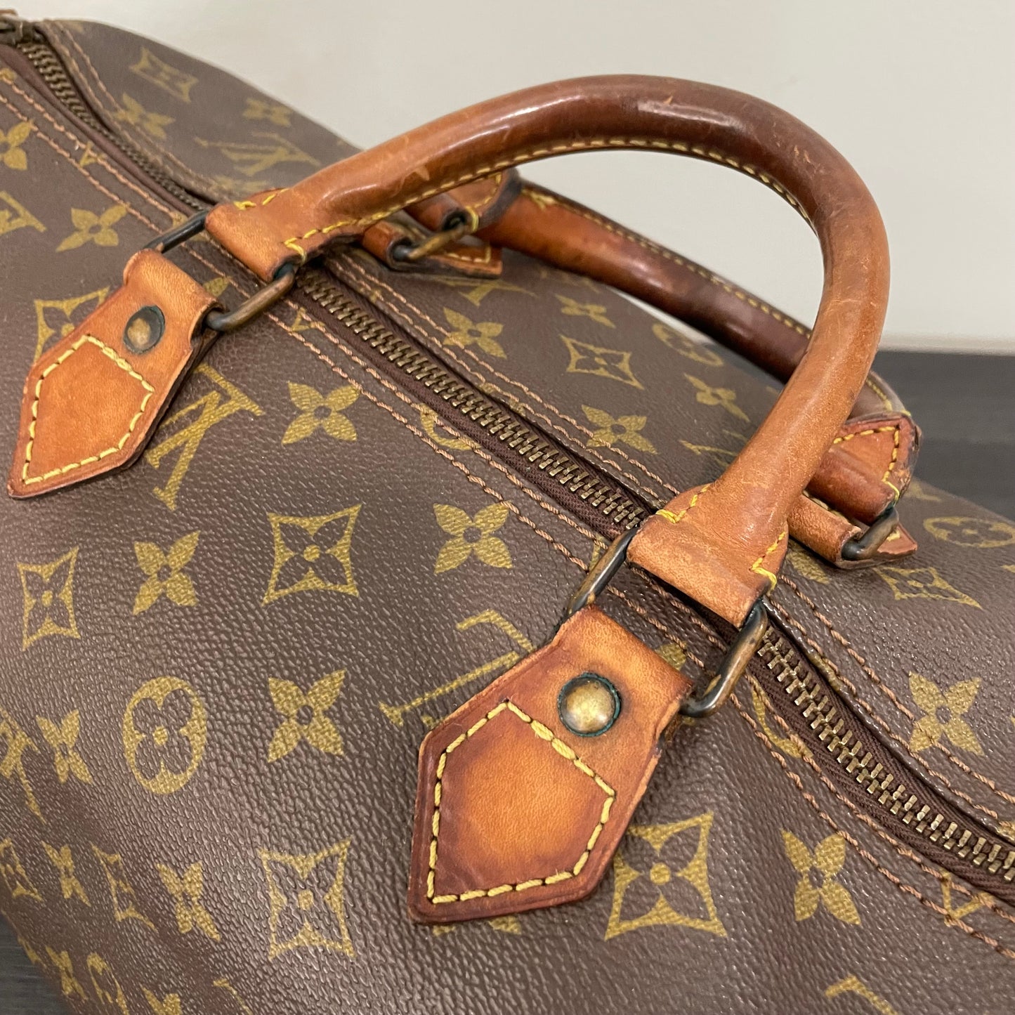 Louis Vuitton Monogram Speedy 40