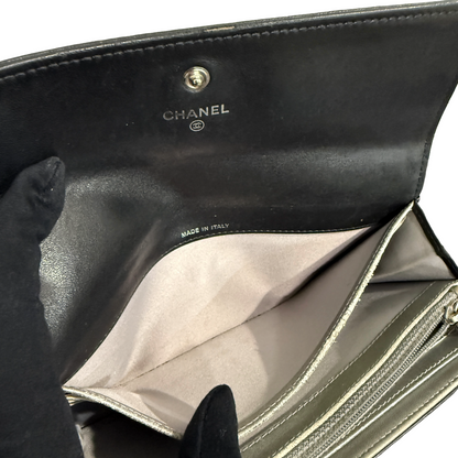 #701 CHANEL Lambskin Camellia Wallet