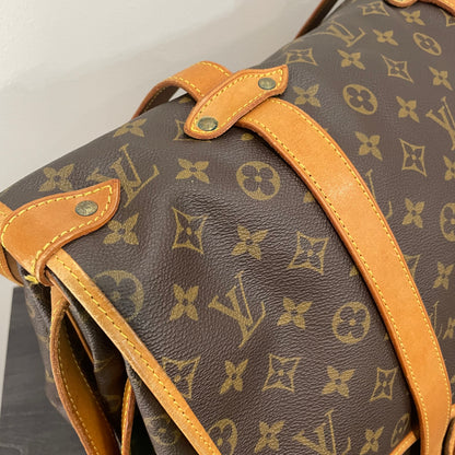 Louis Vuitton Monogram Saumur 43