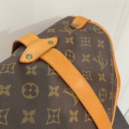 Louis Vuitton Monogram Saumur 43