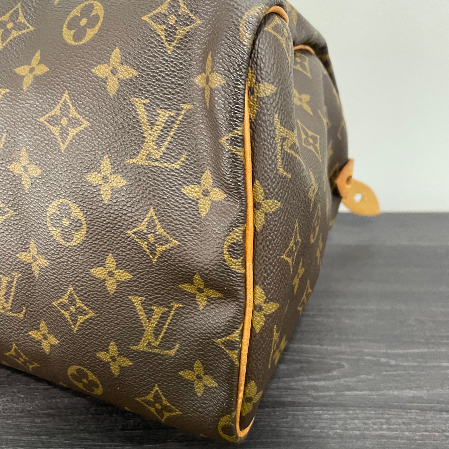 SOLD! Louis Vuitton Monogram Speedy 30