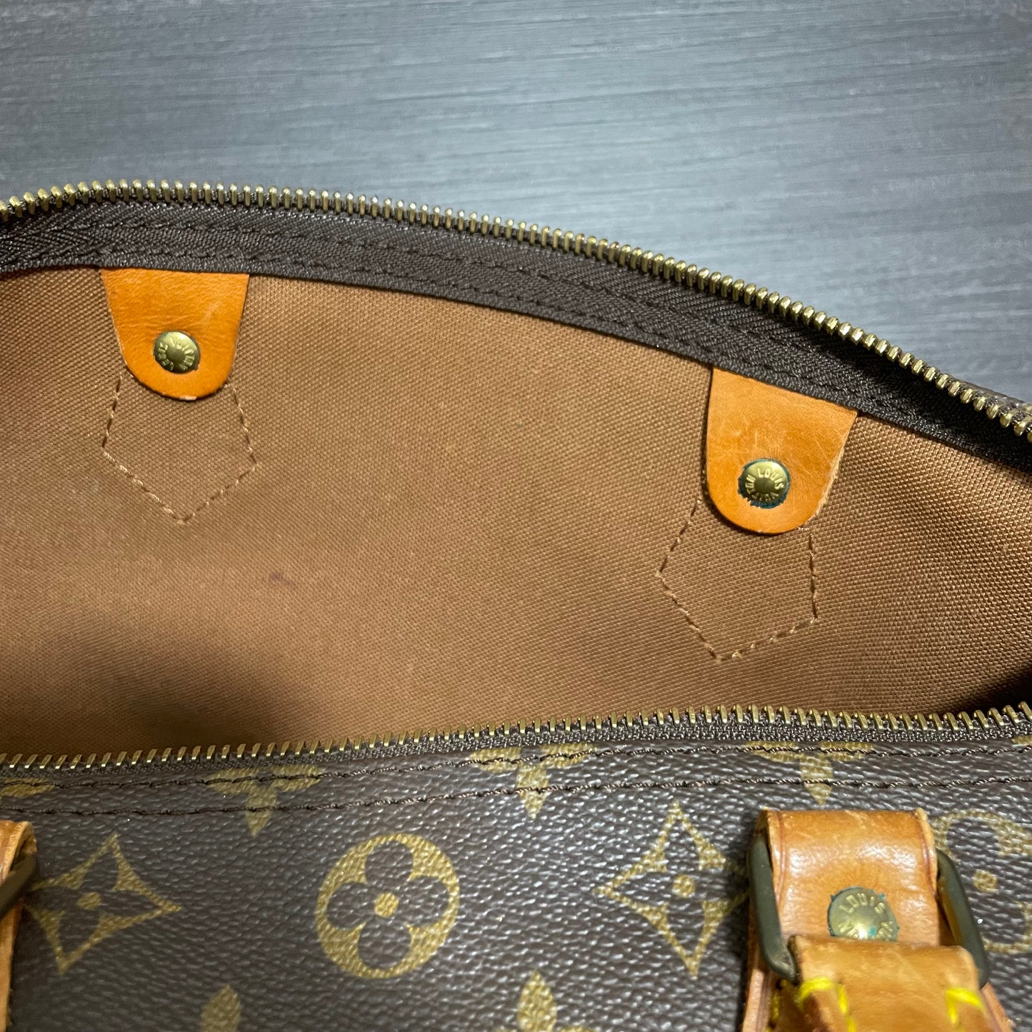 SOLD! Louis Vuitton Monogram Speedy 30