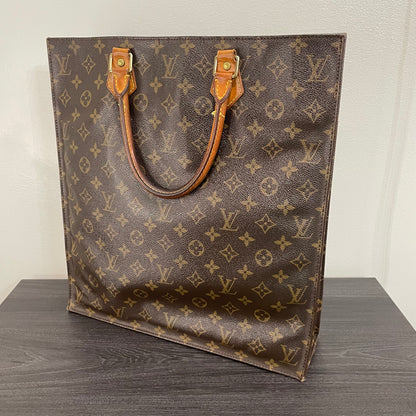 Louis Vuitton Monogram Sac Plat