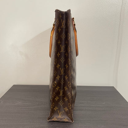 Louis Vuitton Monogram Sac Plat