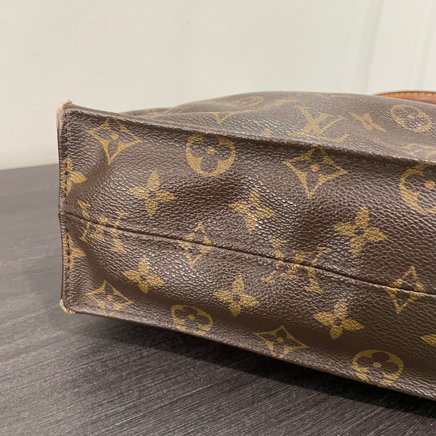 Louis Vuitton Monogram Sac Plat