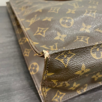 Louis Vuitton Monogram Sac Plat