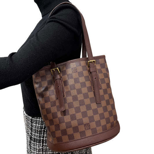 1166 LOUIS VUITTON Damier Ebene Bucket Tote