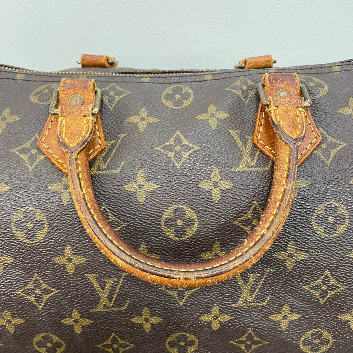 SOLD! Louis Vuitton Monogram Speedy 30