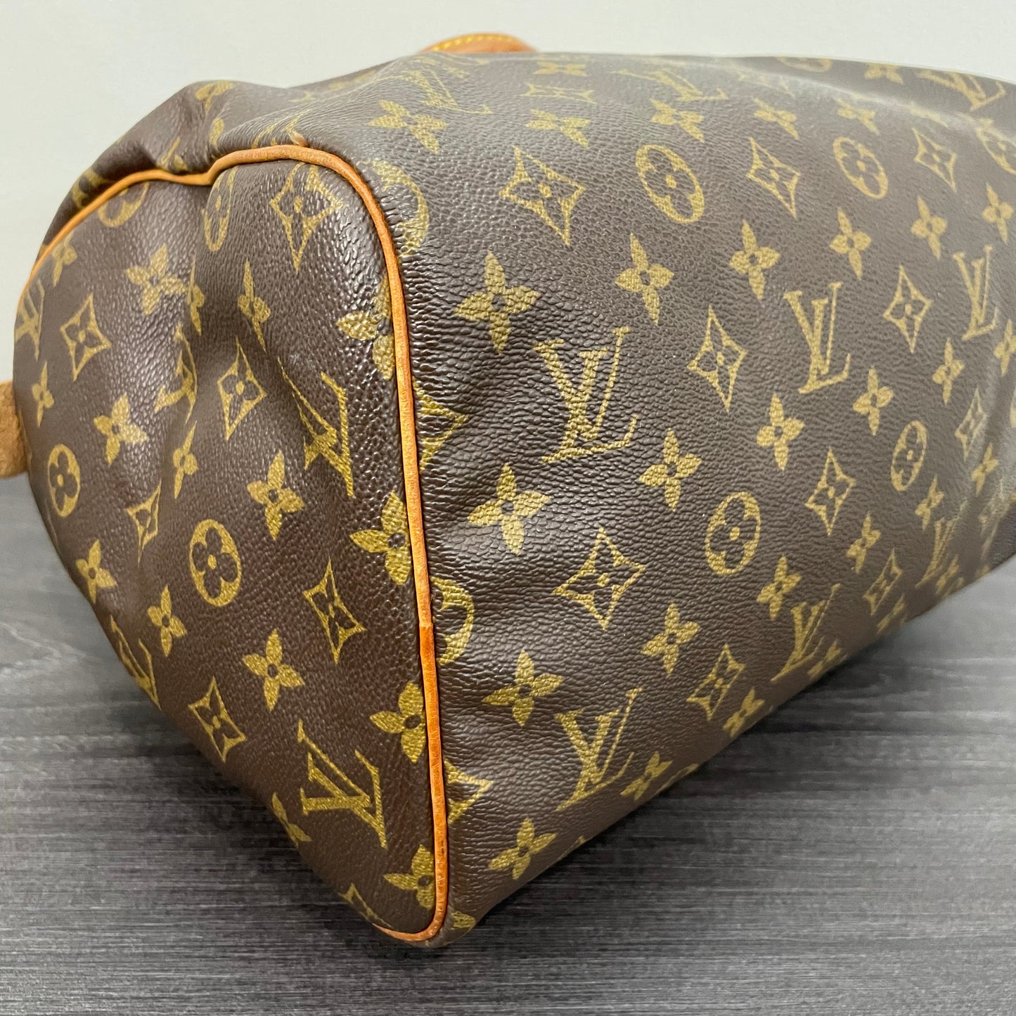 SOLD! Louis Vuitton Monogram Speedy 30