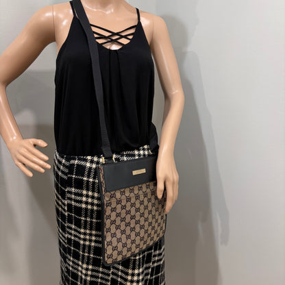 #002 GUCCI Black Messenger