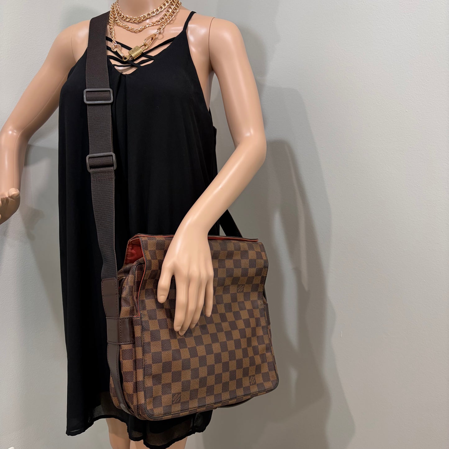 #003 LOUIS VUITTON Damier Naviglio