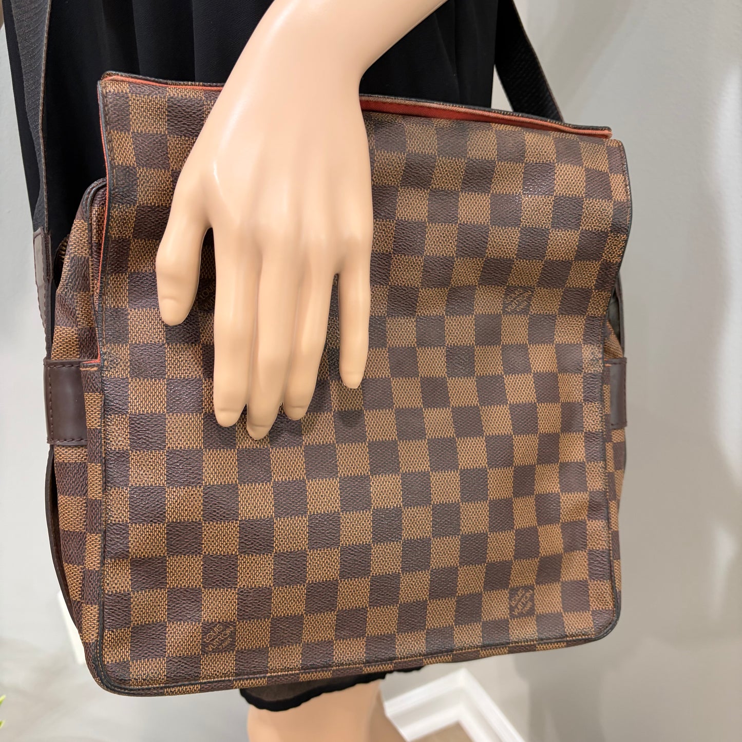 #003 LOUIS VUITTON Damier Naviglio