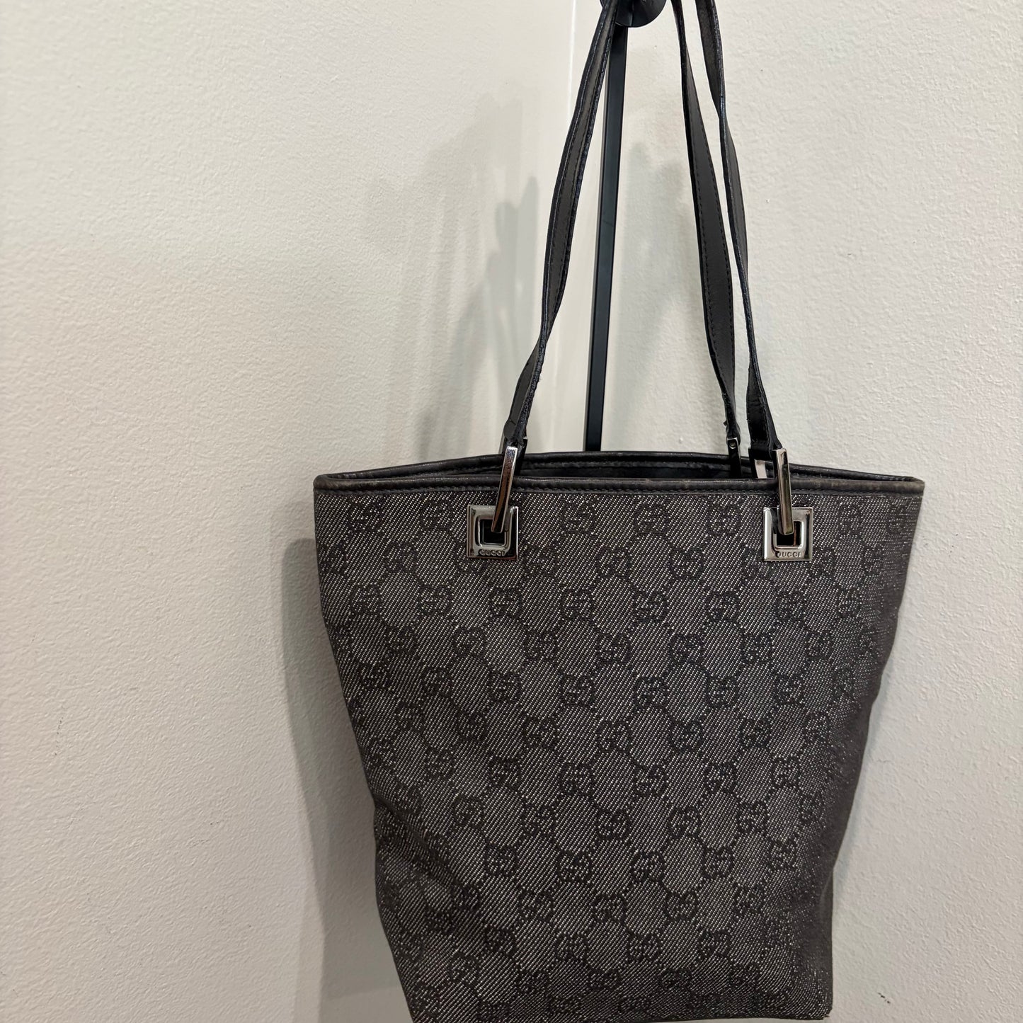 #004 GUCCI Black Canvas Bucket