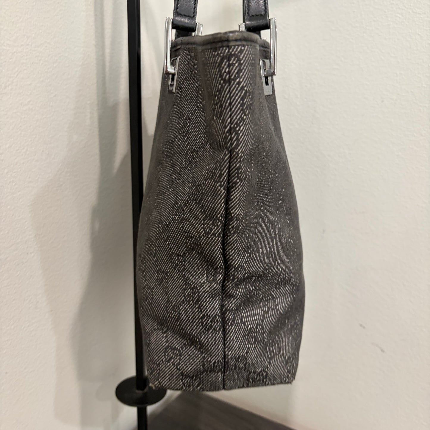 #004 GUCCI Black Canvas Bucket