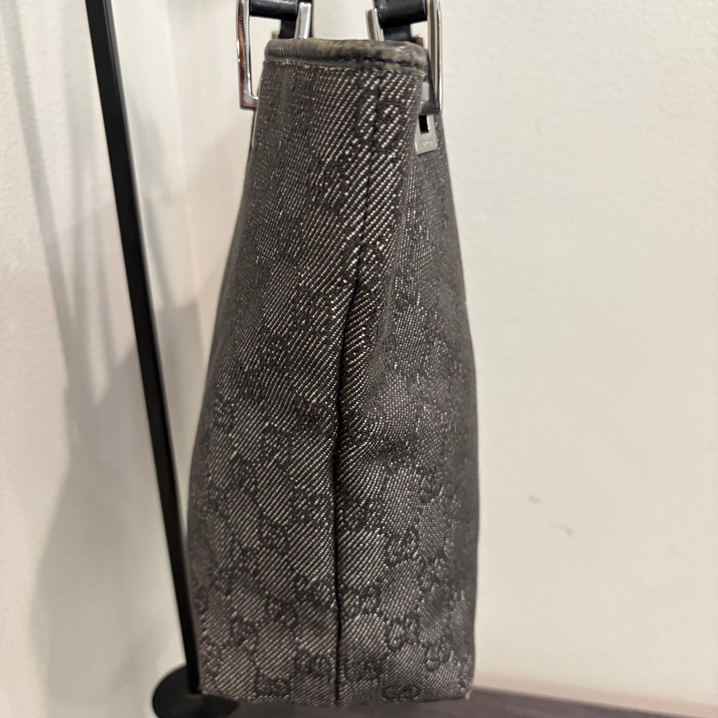 #004 GUCCI Black Canvas Bucket