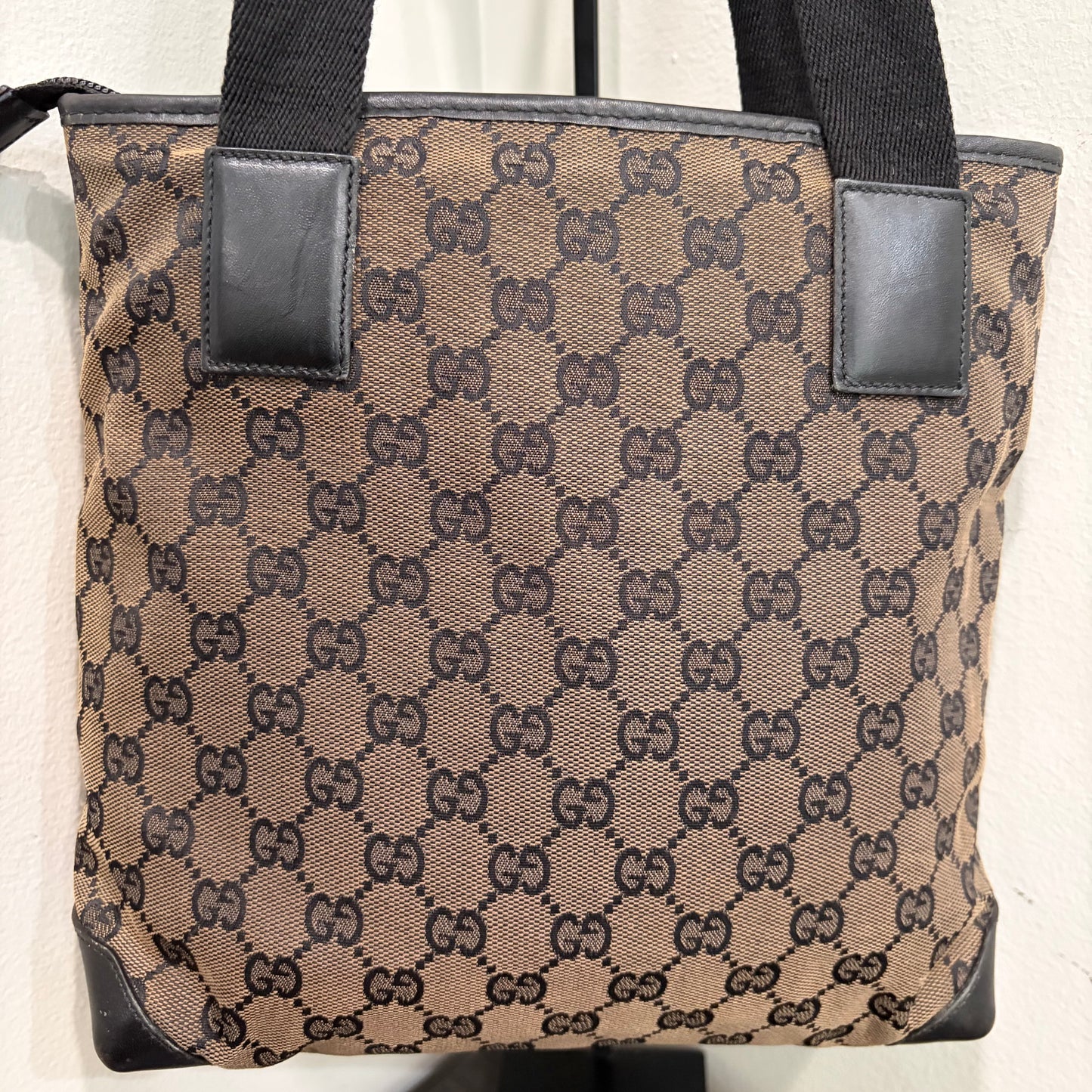 #006 GUCCI Brown Canvas Tote