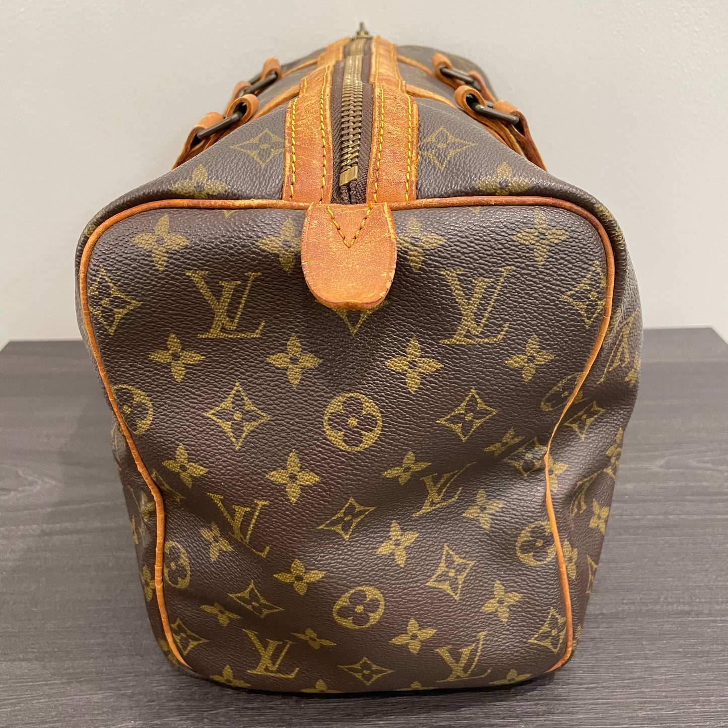 SOLD! Louis Vuitton Monogram Sac Souple 35