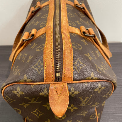 SOLD! Louis Vuitton Monogram Sac Souple 35