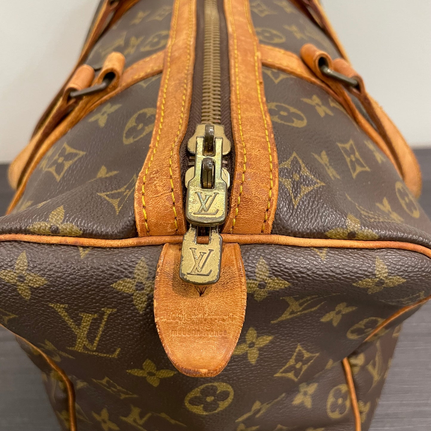 SOLD! Louis Vuitton Monogram Sac Souple 35