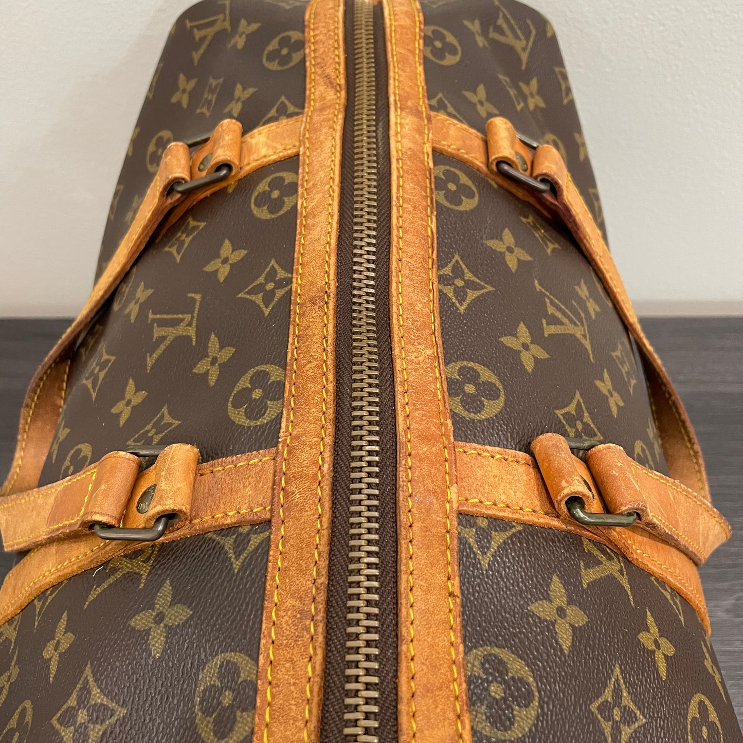 SOLD! Louis Vuitton Monogram Sac Souple 35