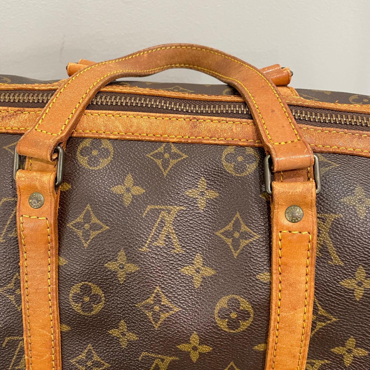 SOLD! Louis Vuitton Monogram Sac Souple 35