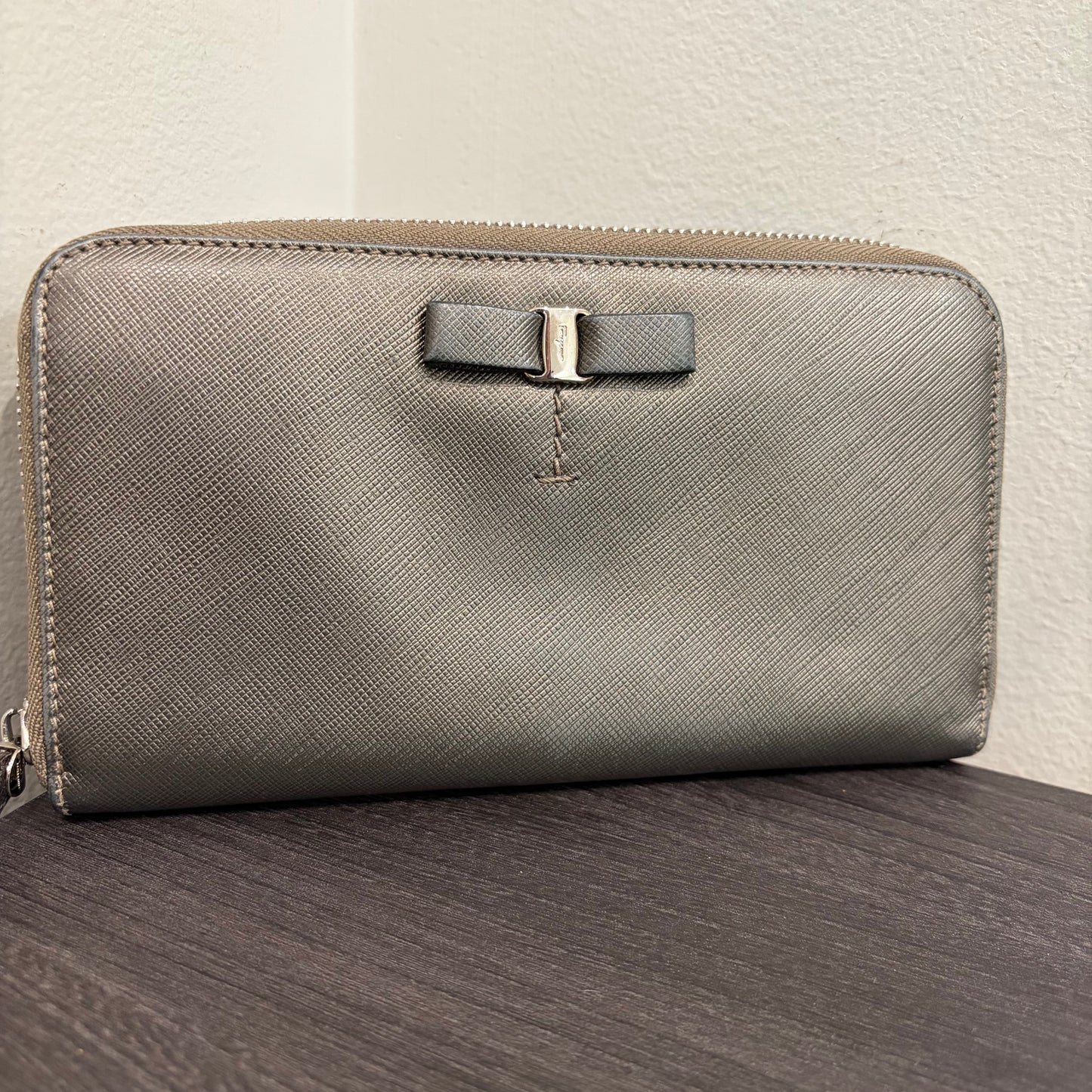 #016 SALVATORE FERRAGAMO Metallic Pewter Zip Wallet