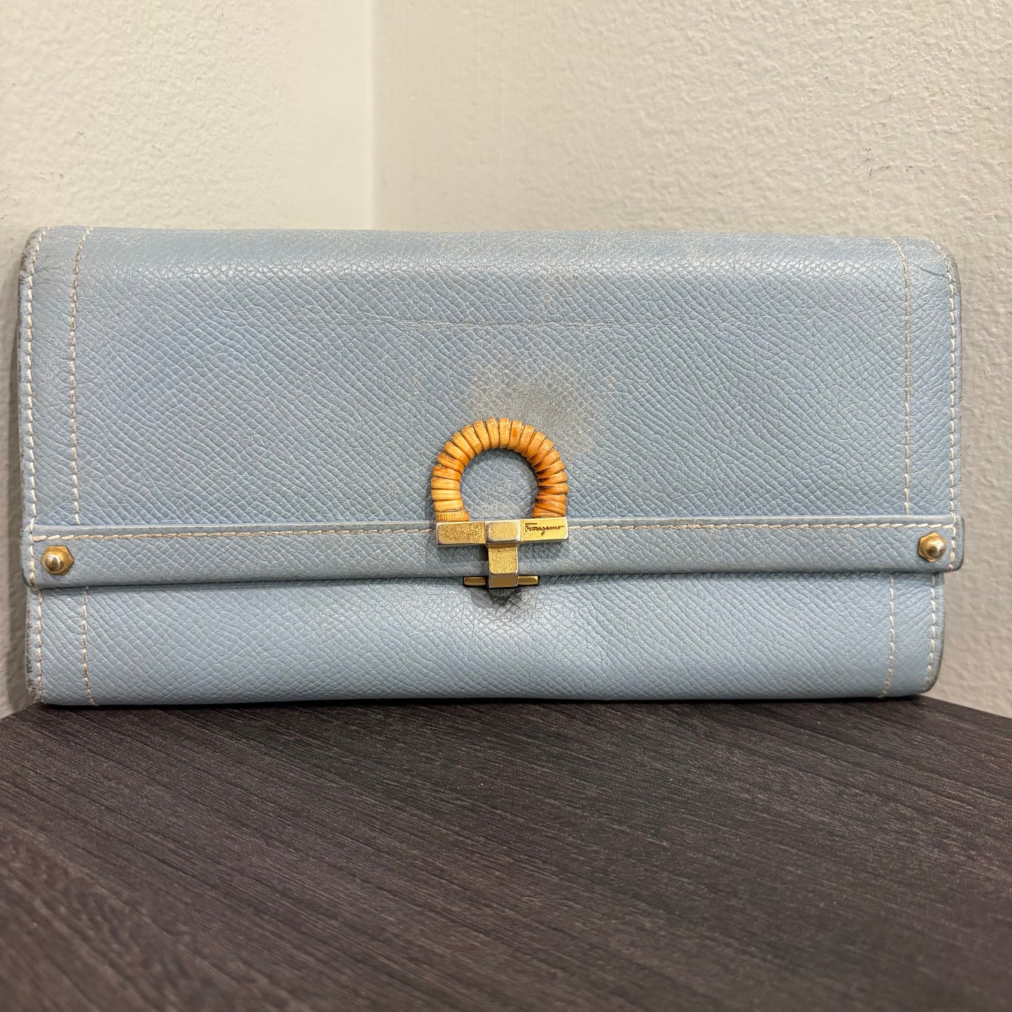#017 SALVATORE FERRAGAMO Gancini Blue Wallet