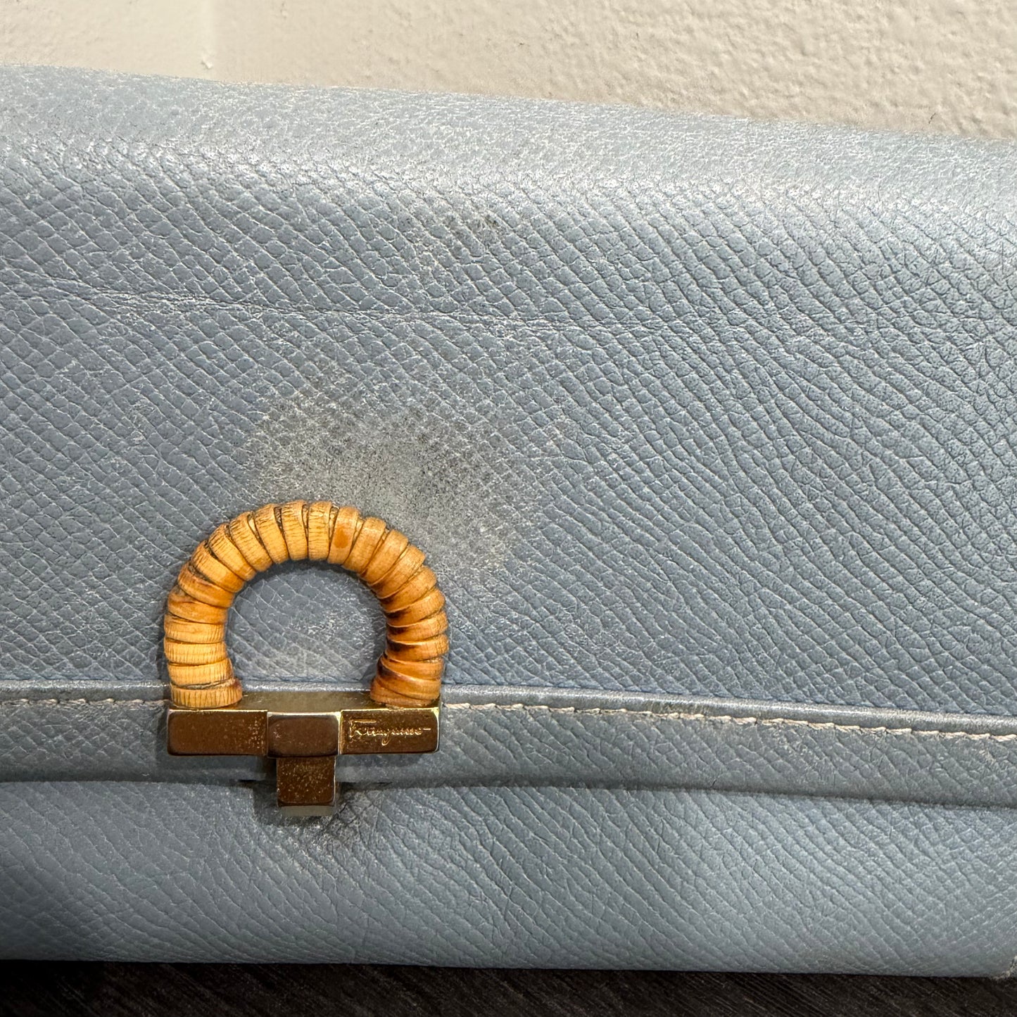 #017 SALVATORE FERRAGAMO Gancini Blue Wallet