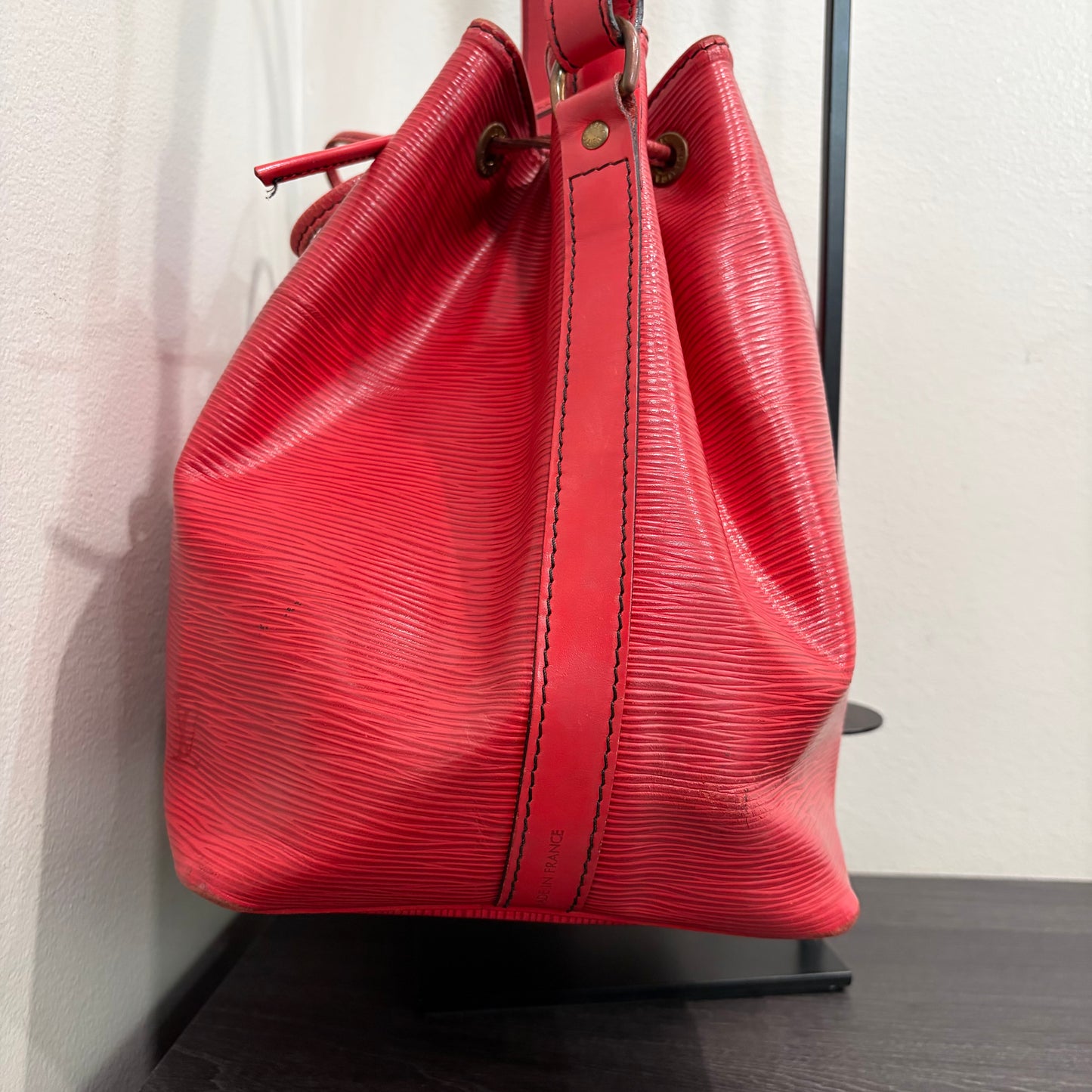 #020 LOUIS VUITTON Red Epi Petit Noe