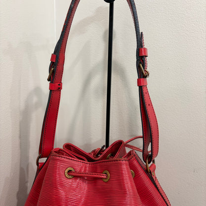 #020 LOUIS VUITTON Red Epi Petit Noe