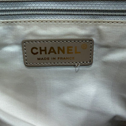 #021 CHANEL Neutral CC Tote