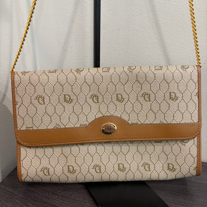#023 CHRISTIAN DIOR Beige Honeycomb Shoulder Bag