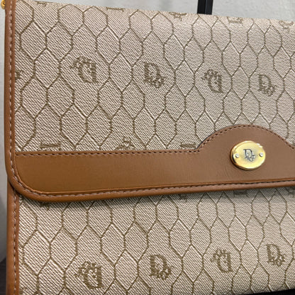 #023 CHRISTIAN DIOR Beige Honeycomb Shoulder Bag