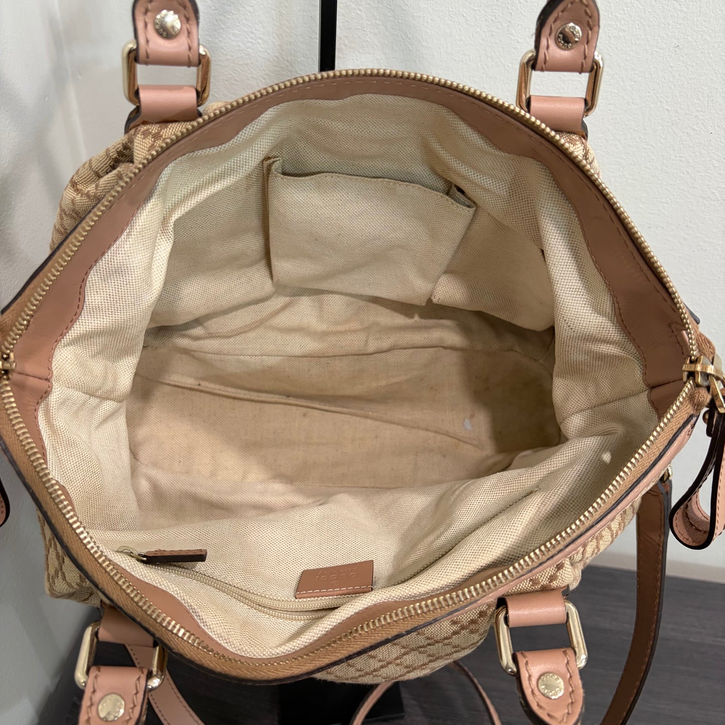 #026 GUCCI Beige Tote