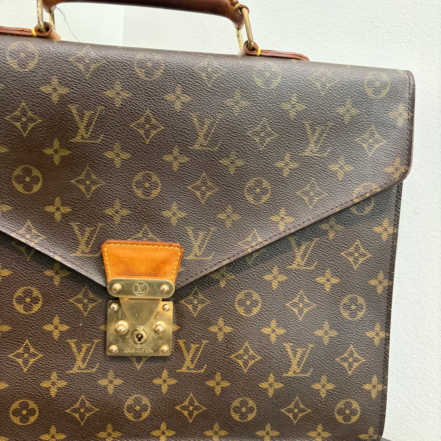 #028 LOUIS VUITTON Serviette Conseiller Briefcase