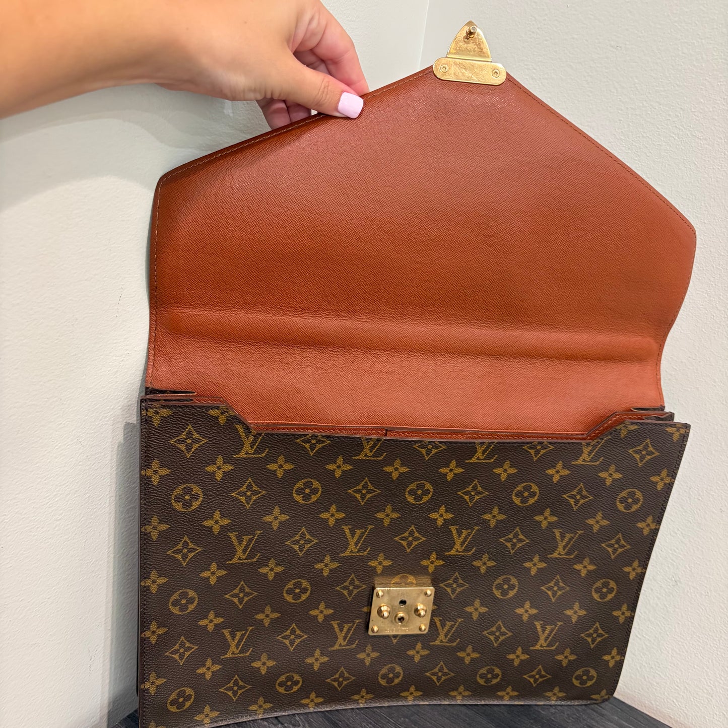 #028 LOUIS VUITTON Serviette Conseiller Briefcase
