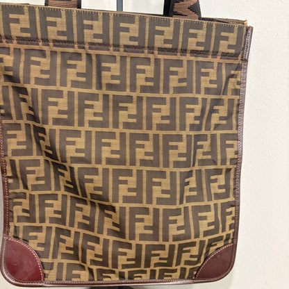 #030 FENDI Tote