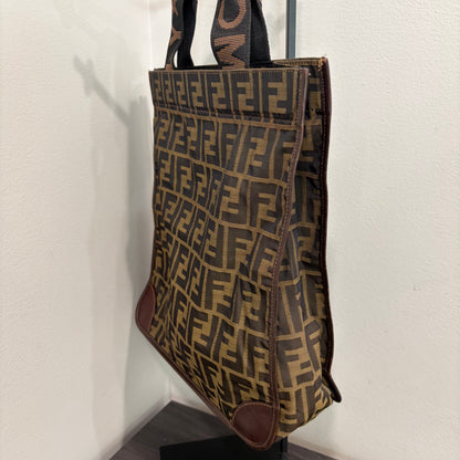#030 FENDI Tote