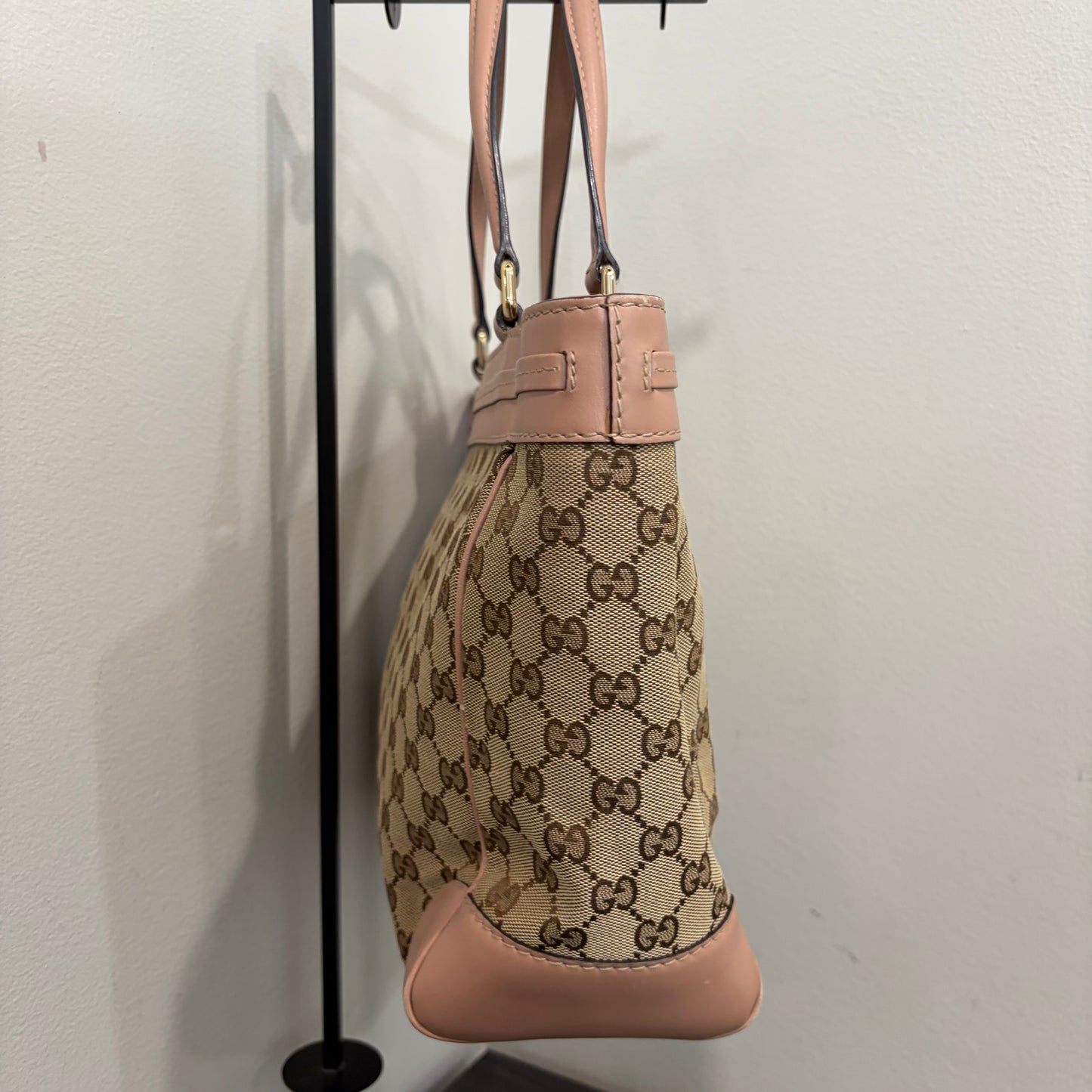 #032 GUCCI Brown Canvas Tote