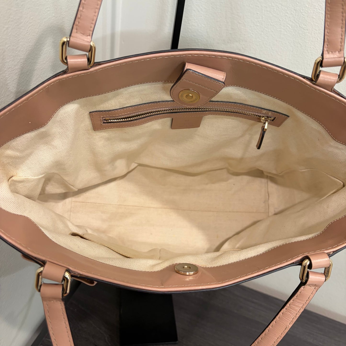 #032 GUCCI Brown Canvas Tote