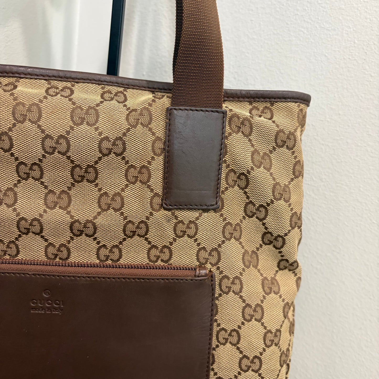 #034 GUCCI Brown Canvas Tote