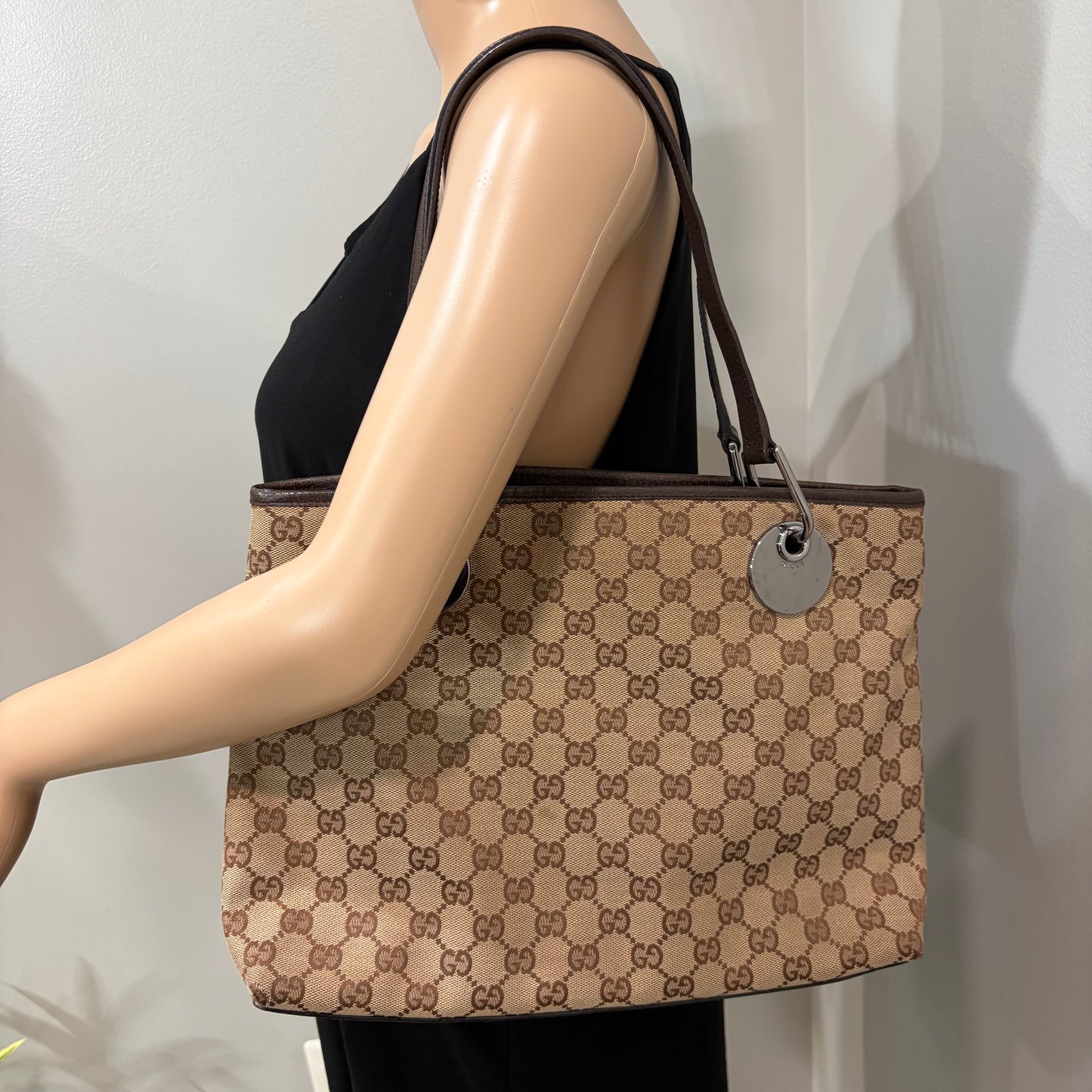 #033 GUCCI Brown Canvas Tote