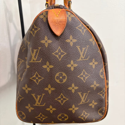 #043 LOUIS VUITTON Speedy 30