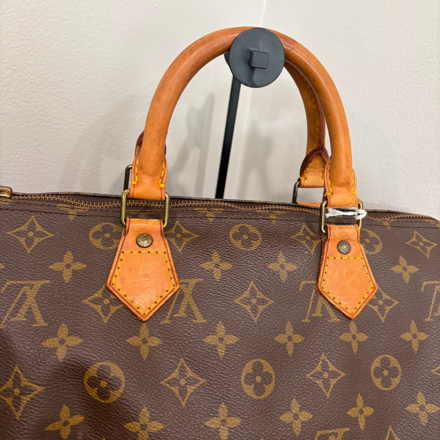 #042 LOUIS VUITTON Speedy 30