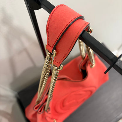 #016 GUCCI Coral Medium Soho