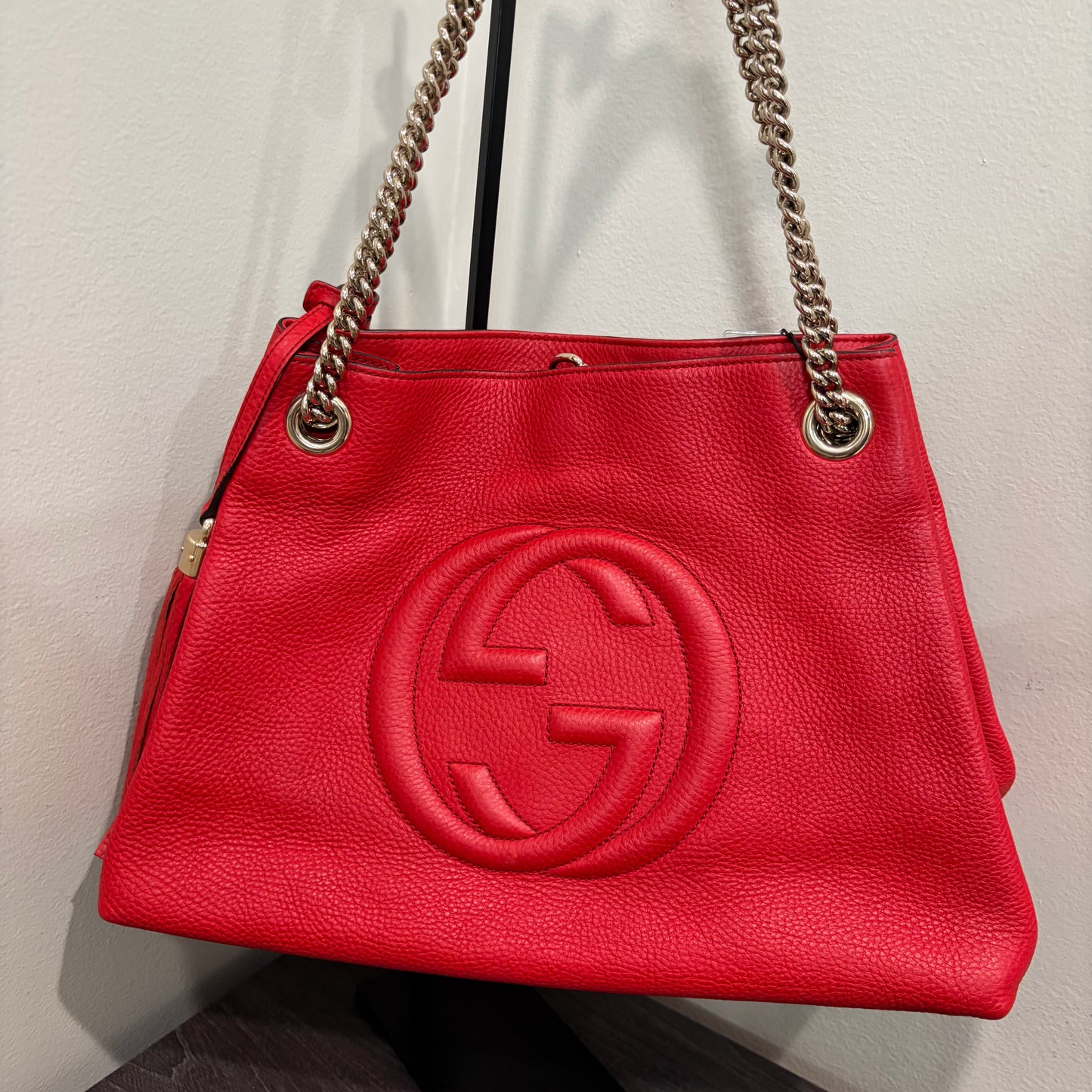 #022 GUCCI Red Medium Soho